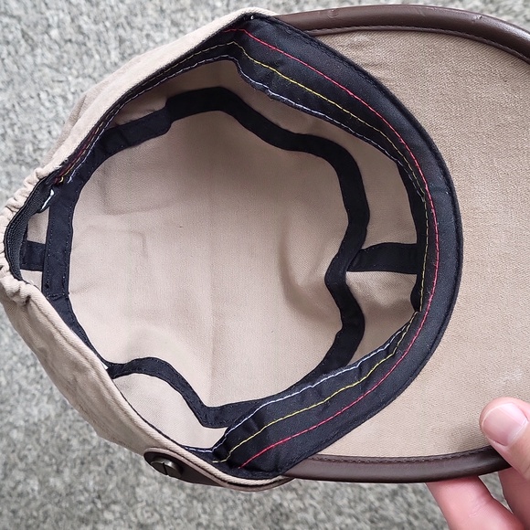 Hat - Picture 4 of 5